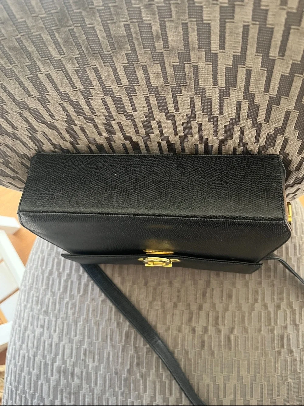 Vintage Salvatore Ferragamo Gancini Flap Leather Crossbody 10x8x2